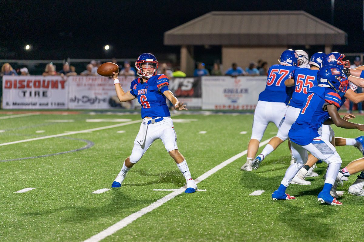 5. Bixby junior quarterback Mason Williams